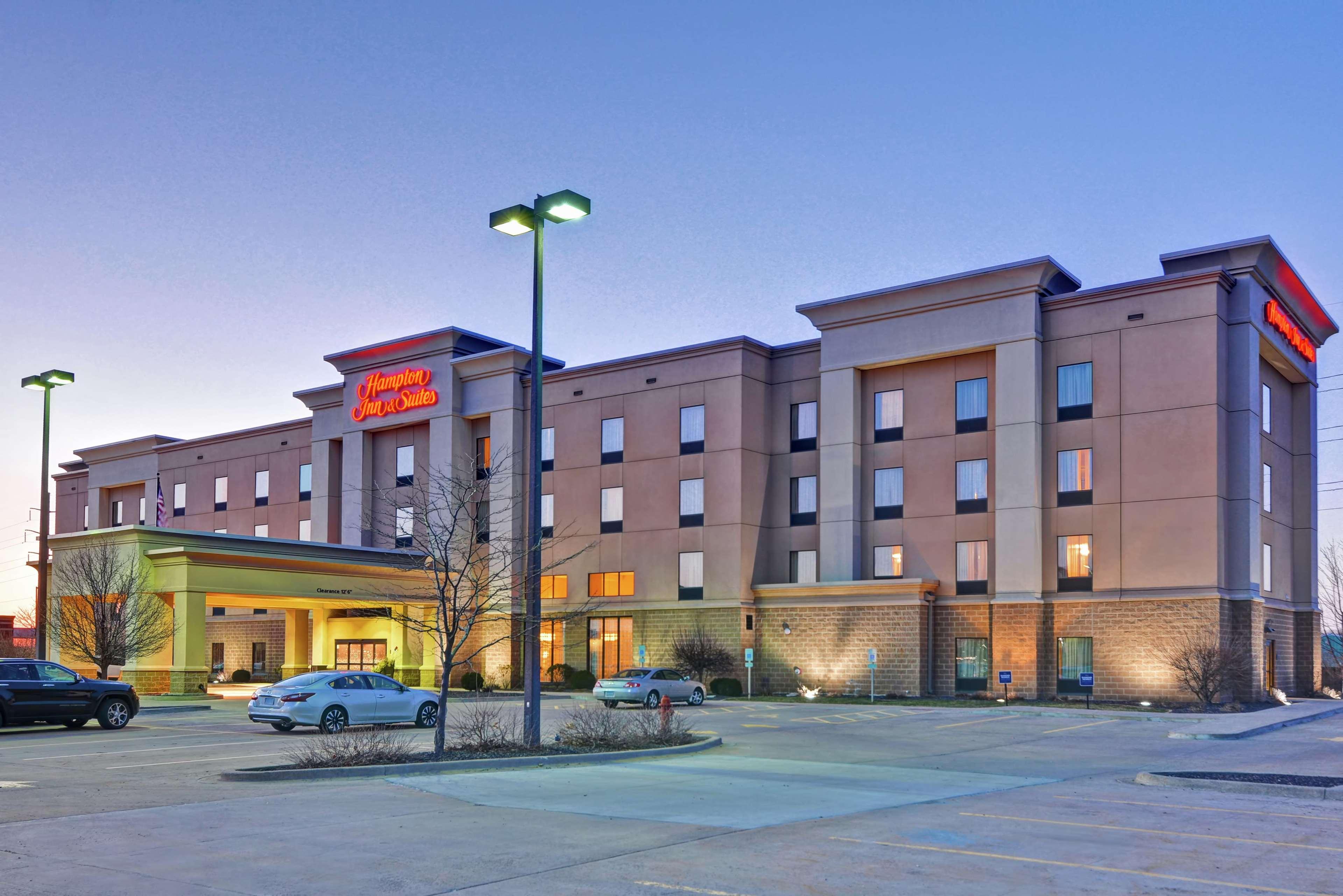 Hampton Inn And Suites Peoria At Grand Prairie Exterior photo